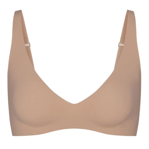 SKIMS Other - SKIMS NAKED PLUNGE BRA Color Mica in Medium DD cup size (BR-PLG-1885) NWT